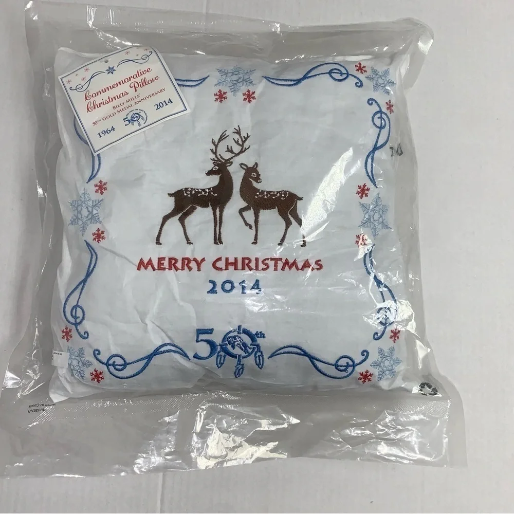 50TH ANNIVERSARY BILLY MILLS CHRISTMAS PILLOW 2014 10